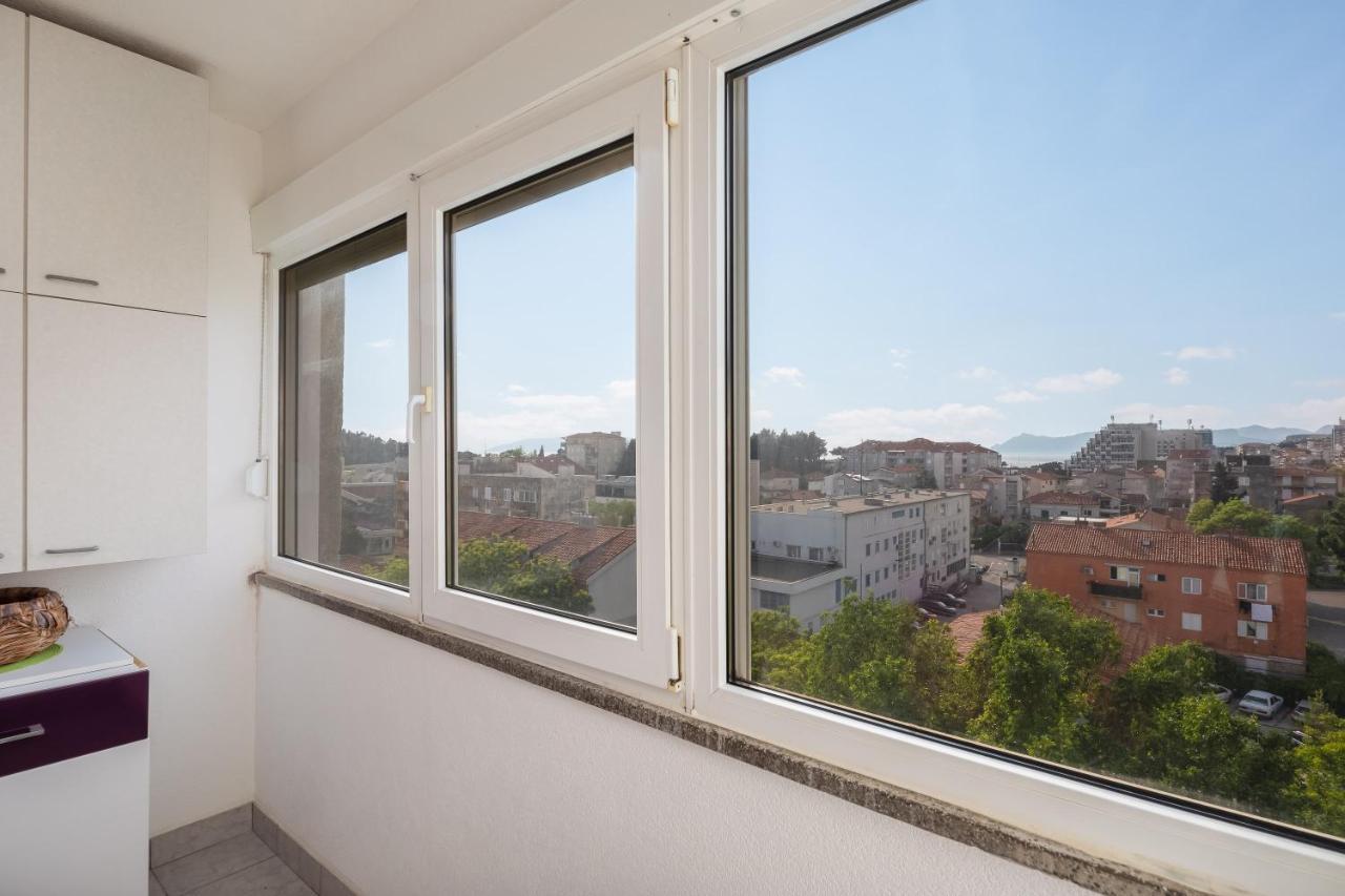 Edita - Apartment In Town Centre Makarska Exterior foto